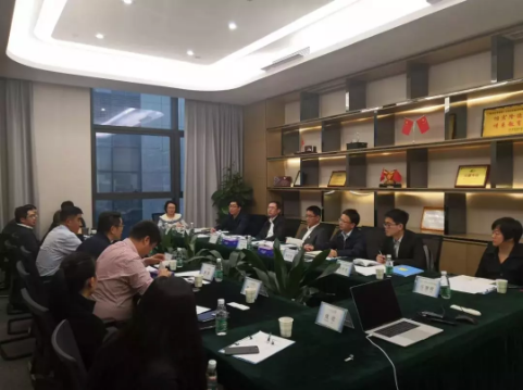 丽江市处所金融监管局局长何杰率队赴协会会员单元调研(图文)
